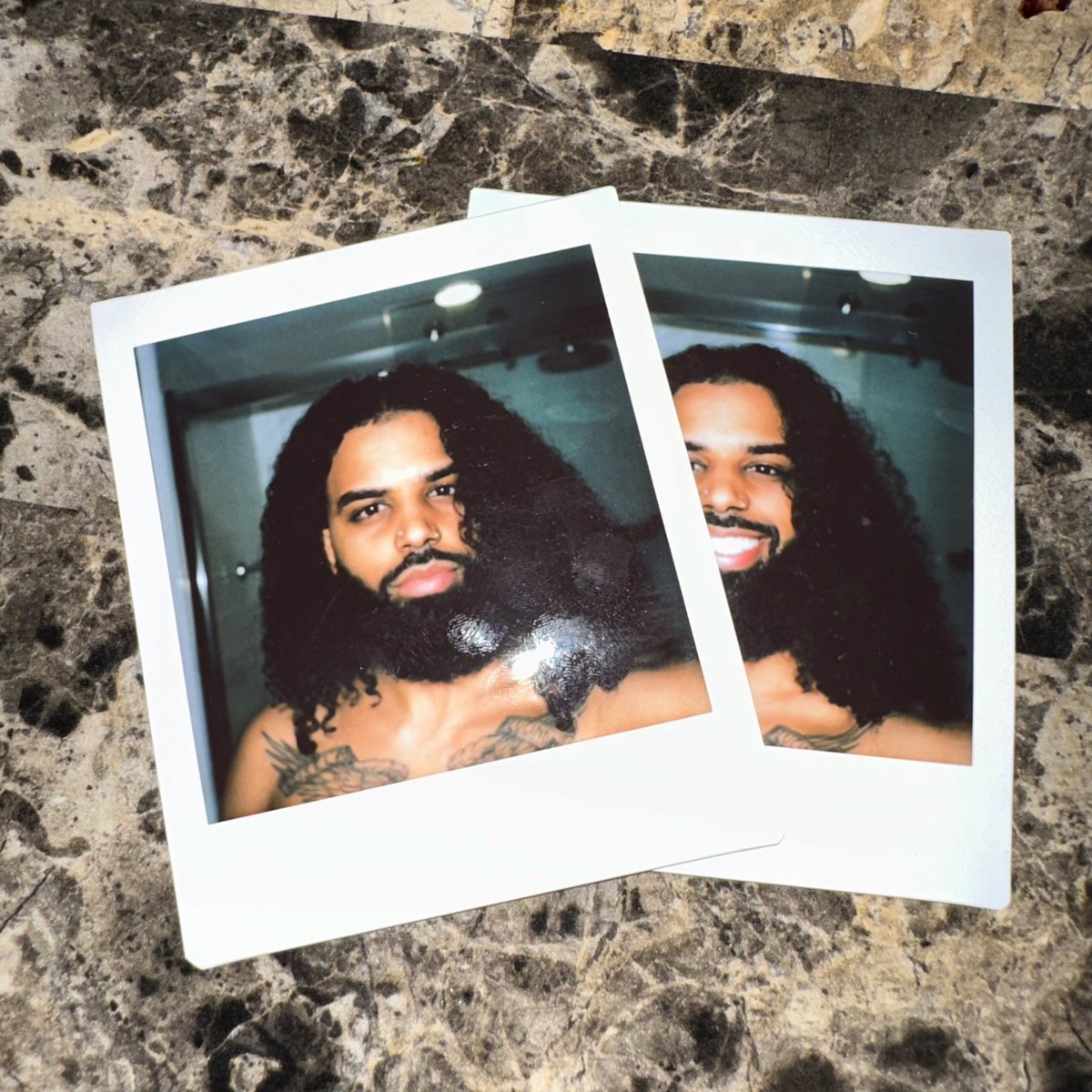 Dominicanzady69's tweet photo. Love polaroids https://t.co/XqqCK3HYzq