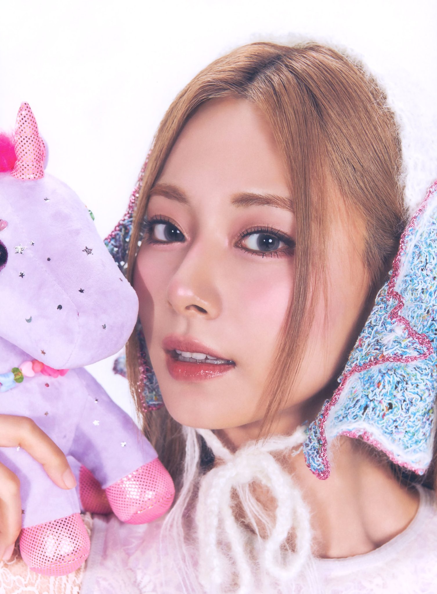 GgD_QPhb0AA4mbj.jpg:large