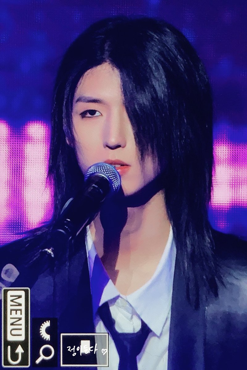 Fallin818's tweet image. 241230 카다판

고트쮼🥹오랜만

#XdinaryHeroes #JunHan
#엑스디너리히어로즈 #준한 #한형준