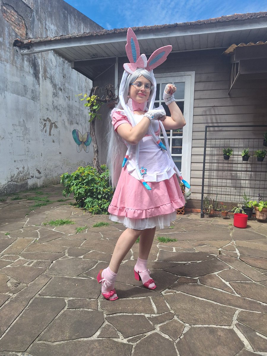 andy_cosplays's tweet photo. cosplay de pokémon, Sylveon!!

#Pokemon #cosplay https://t.co/1ntgxVil88