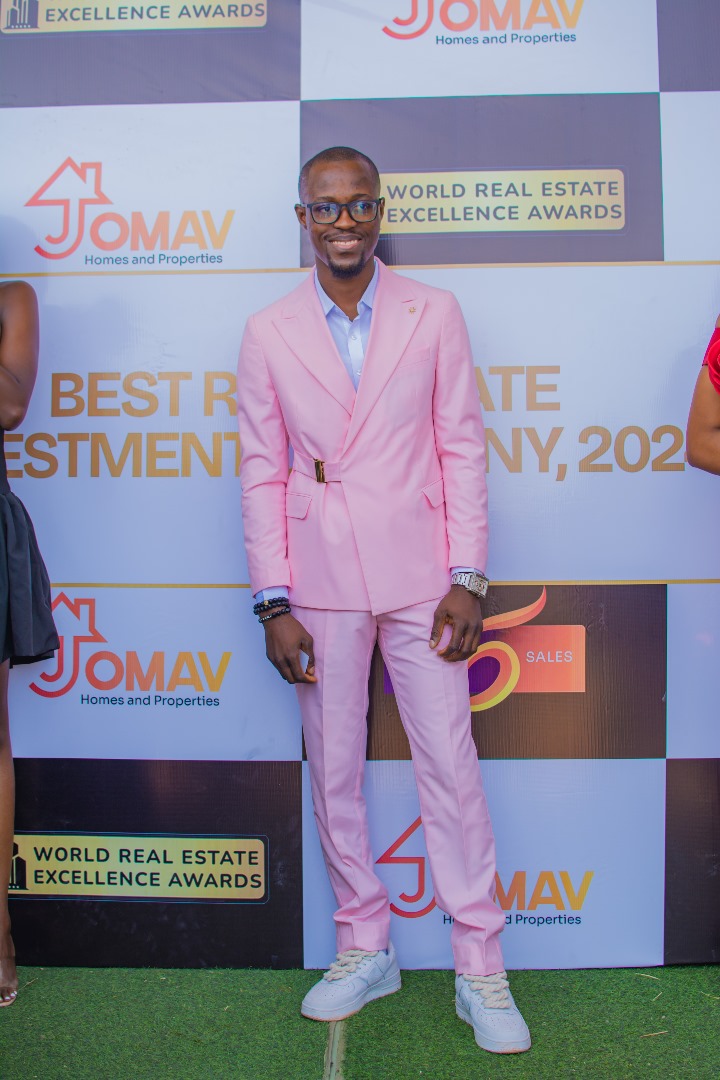 What a year!

I'm grateful for everything God has helped me to accomplish in 2024