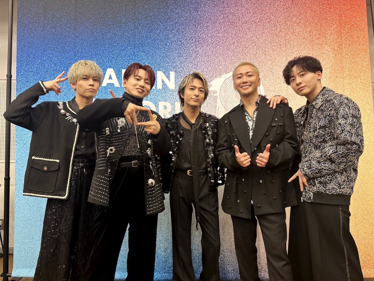 tomomi_himawari's tweet photo. 仮面ライダーリバイス主題歌の #liveDevil でDa-iCEさん気になってレコ大の #CITRUS で完全に沼ってから3年か。。
今日改めて思ったけど #Iwonder 大好きすぎてやばい…
今年テレビでもYouTubeでも想太くんの配信でも諸々いっぱい聴いてきたけど私の中で今年1番輝いた曲でした。
#Da_iCE https://t.co/45wzXXC1h5
