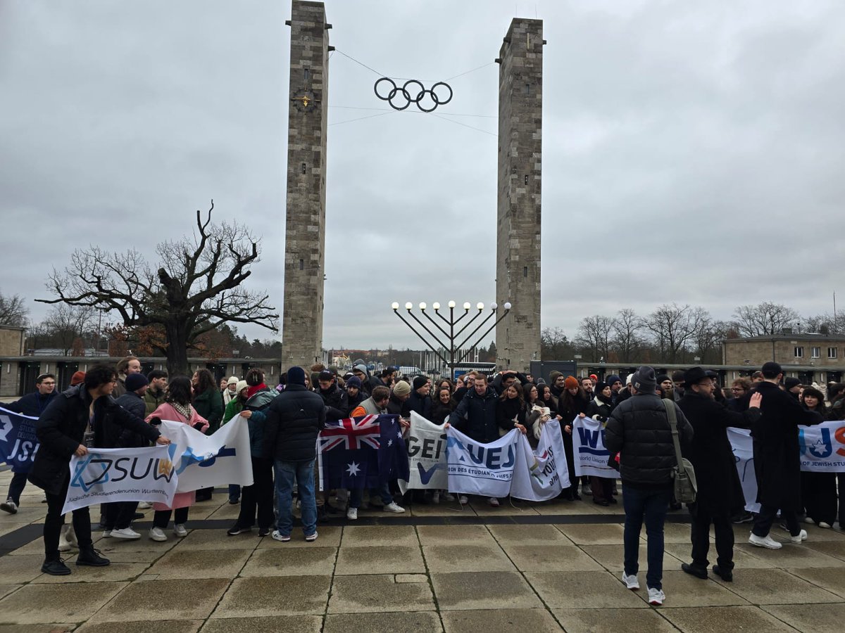 SiegalTobias's tweet image. Lighting a Chanukah candle with Jews from around the world in a stadium built by Nazis hits different.

@WUJS_official 
@AUJS