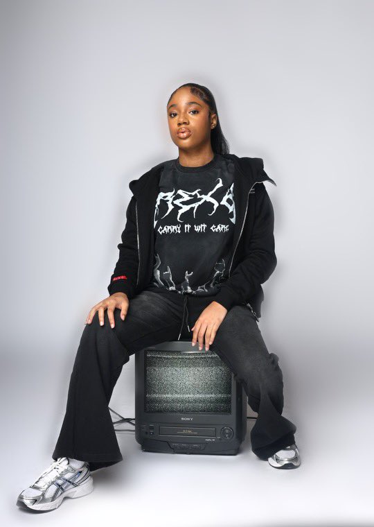 CARRYITWITCARE's tweet image. TODAY @ 1PM FOR ONLINE AND PICK UP