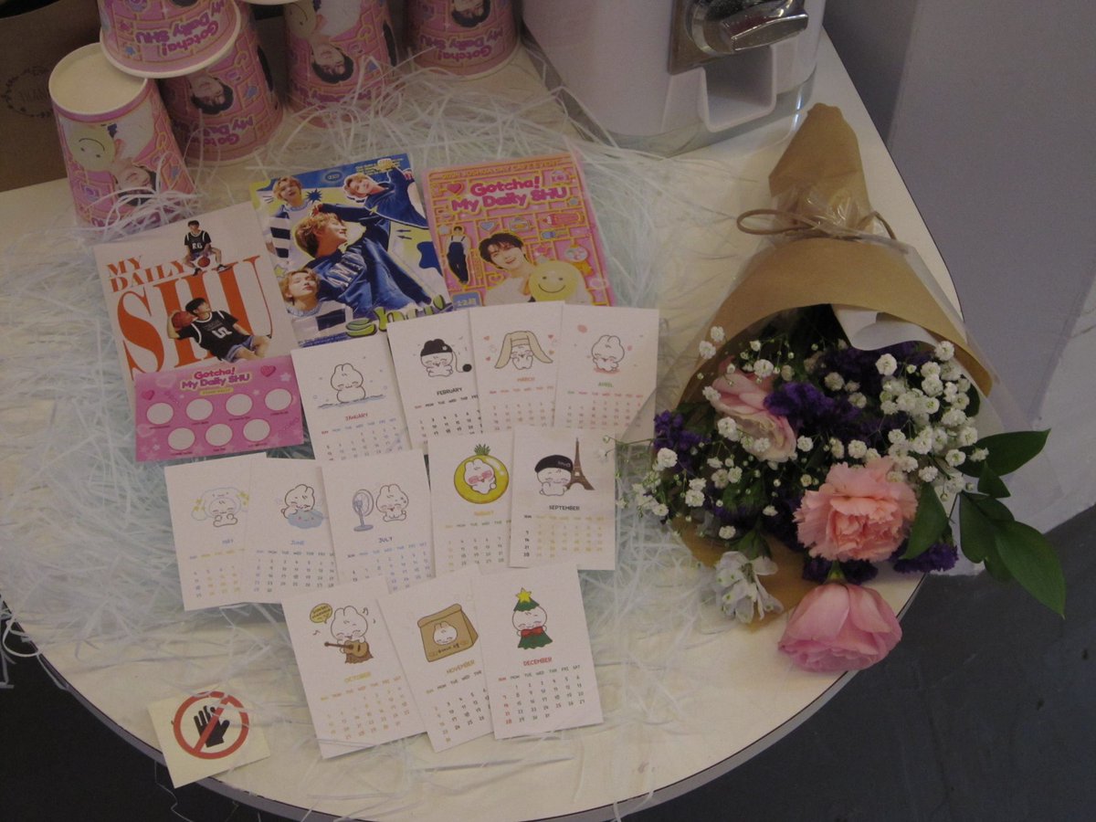 슈아야 생일축하해
언제나 건강하고 행복하길 바랄게 ◠ ◠

#Gotcha_My_Daily_SHU
#캐럿의_슈나모롤_슈아야_생일축하해
#ITS_SHUNAMON_DAY