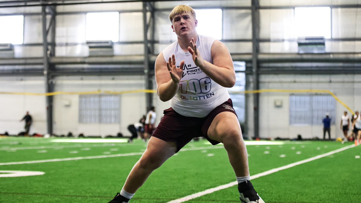 Six Star Football | PLUS+ (@sixstarfootball) on Twitter photo COVERAGE MIDWEST SHOWCASE | Several rising OL prospects that raised their profile at Showcase
⭐️Otten & Martinez among OL that impressed in trenches at Midwest Showcase🔥
STORY▶️🔗sixstarfootball.com/article/covera…
<a href="/SMBates98/">samuel bates</a> <a href="/kaidahl2028/">Kai Dahl</a> <a href="/Payton_dofner50/">Payton.dofner</a> <a href="/CaydenLindsey09/">CaydenLindsey</a> <a href="/martin_jmoney/">Jayden Martin</a> COVERAGE MIDWEST SHOWCASE | Several rising OL prospects that raised their profile at Showcase
⭐️Otten & Martinez among OL that impressed in trenches at Midwest Showcase🔥
STORY▶️🔗sixstarfootball.com/article/covera…
<a href="/SMBates98/">samuel bates</a> <a href="/kaidahl2028/">Kai Dahl</a> <a href="/Payton_dofner50/">Payton.dofner</a> <a href="/CaydenLindsey09/">CaydenLindsey</a> <a href="/martin_jmoney/">Jayden Martin</a>