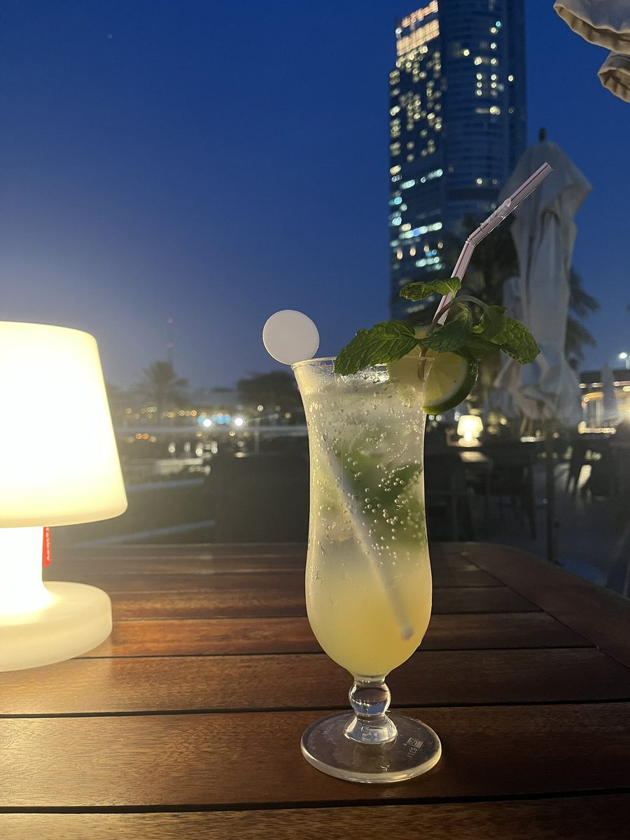 Mocktails back in my happy place🇦🇪Started the year in the UAE, ending the year in the UAE❤️