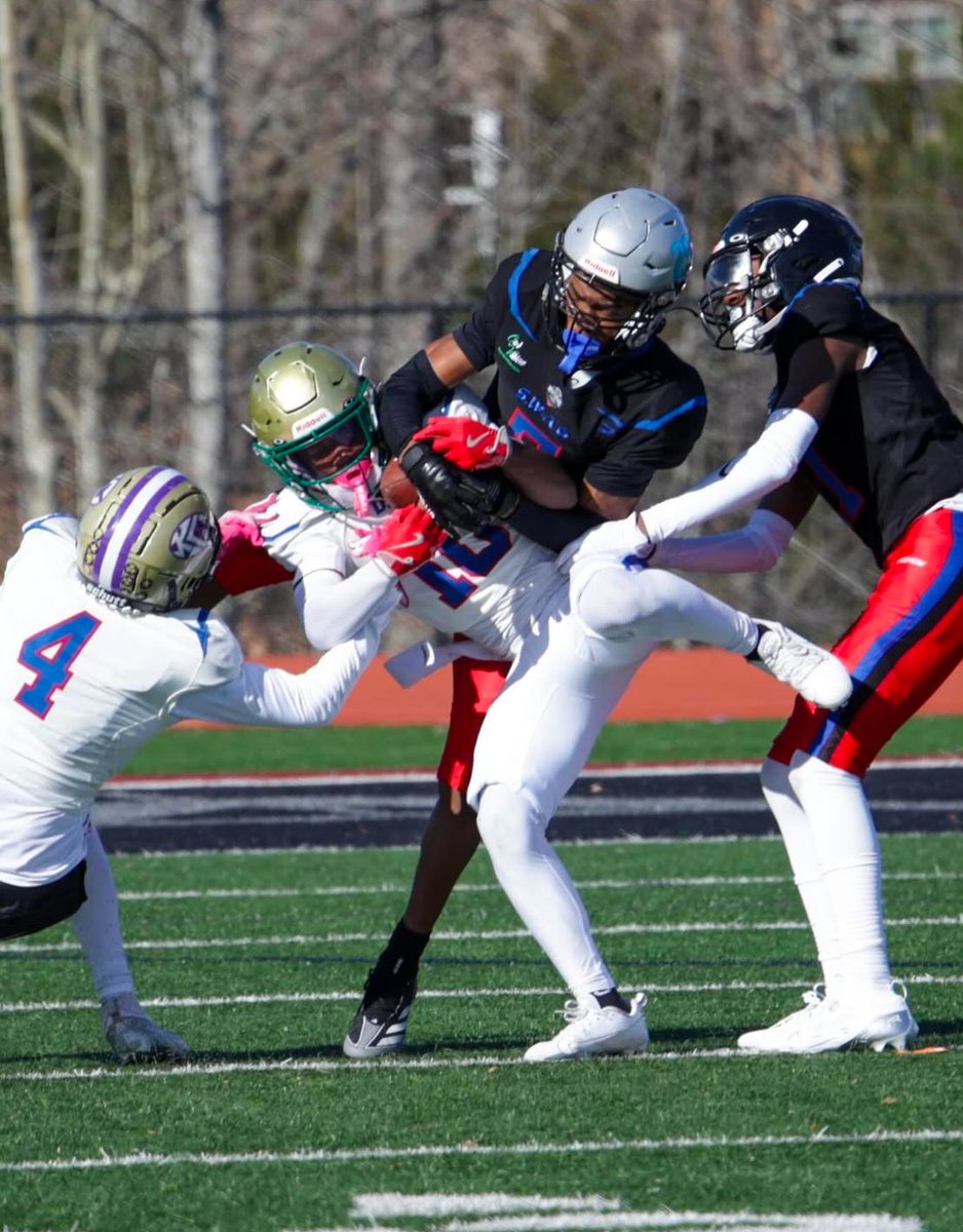 Darius "Mr. LockDown" Smith (@dariussmith429) on Twitter photo I had a ball <a href="/OVNEXTLEVEL/">Next Level Classic Program</a> showcase can't wait to be back next year for the Junior Classic. Thank you <a href="/coach_dwise/">Coach D Wise</a>,<a href="/coach_wiseup/">Andre Wise</a> and <a href="/tygtalexpo/">TYGTALEXPO</a> for give me a chance to show my talent in a great atmosphere. I had a ball <a href="/OVNEXTLEVEL/">Next Level Classic Program</a> showcase can't wait to be back next year for the Junior Classic. Thank you <a href="/coach_dwise/">Coach D Wise</a>,<a href="/coach_wiseup/">Andre Wise</a> and <a href="/tygtalexpo/">TYGTALEXPO</a> for give me a chance to show my talent in a great atmosphere.