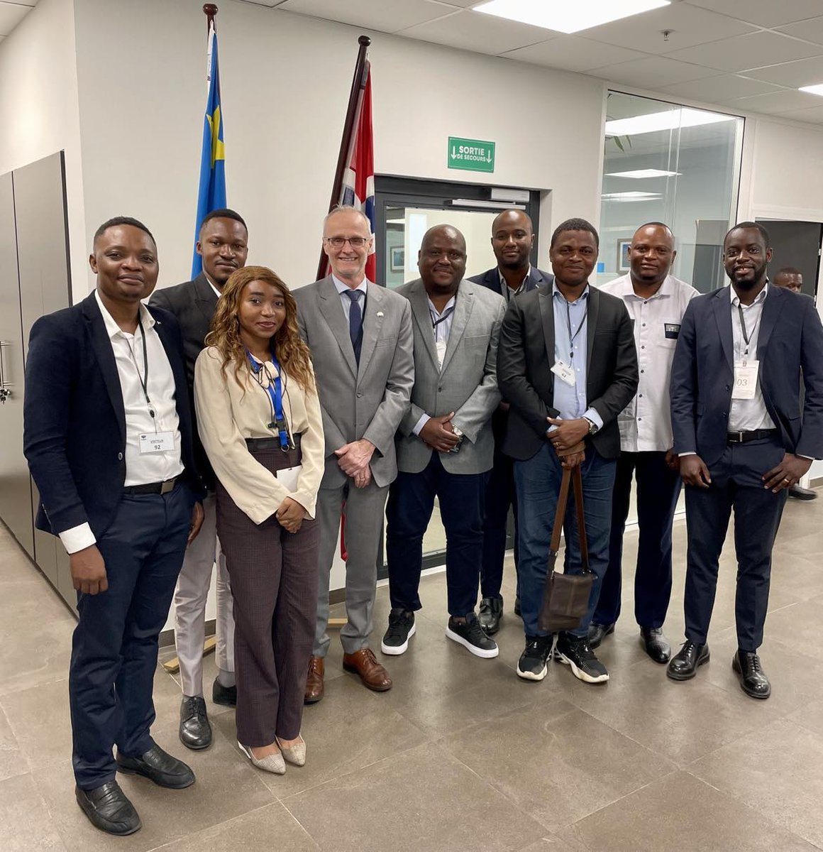 Ambassade de Norvège en R.D.C🇳🇴🇨🇩 (@norwayindrc) on Twitter photo Rencontre très agréable avec des étudiants congolais en épidemiologie nutritionnelle de l'Université de Kinshasa qui partent en échange à #Bergen. Nous les souhaitons un séjour réussi dans la capitale de la Norvège occidentale <a href="/UiB/">Universitetet i Bergen</a> <a href="/Esp_Kin/">Ecole de Santé Publique de Kinshasa-ESP</a> Rencontre très agréable avec des étudiants congolais en épidemiologie nutritionnelle de l'Université de Kinshasa qui partent en échange à #Bergen. Nous les souhaitons un séjour réussi dans la capitale de la Norvège occidentale <a href="/UiB/">Universitetet i Bergen</a> <a href="/Esp_Kin/">Ecole de Santé Publique de Kinshasa-ESP</a>