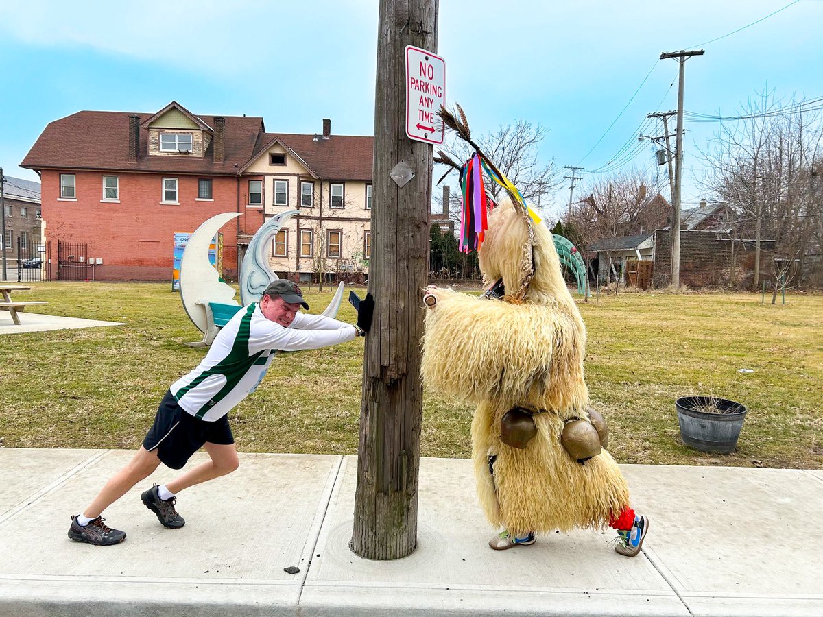 Did the Christmas calories add up this year from all the delicious cookies? Get a head start on that New Year’s resolution by signing up for the Kurent Dash 5k!!!

runsignup.com/Race/OH/Clevel…