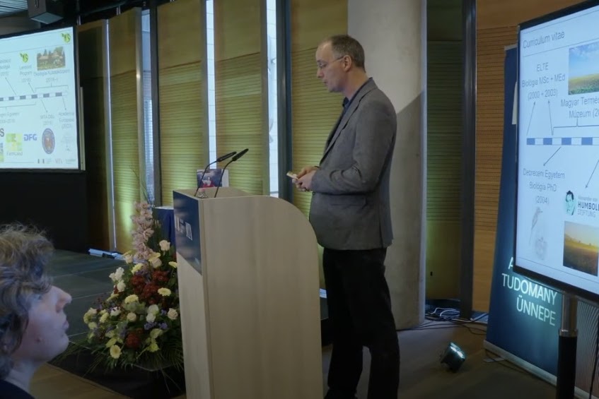 Hungarian Science Festival: Péter presented a successful Momentum Excellence project of the Hungarian Academy of Sciences at the programme's 15th-anniversary celebration.
mta.hu/english
youtube.com/watch?v=N7RRmm…
