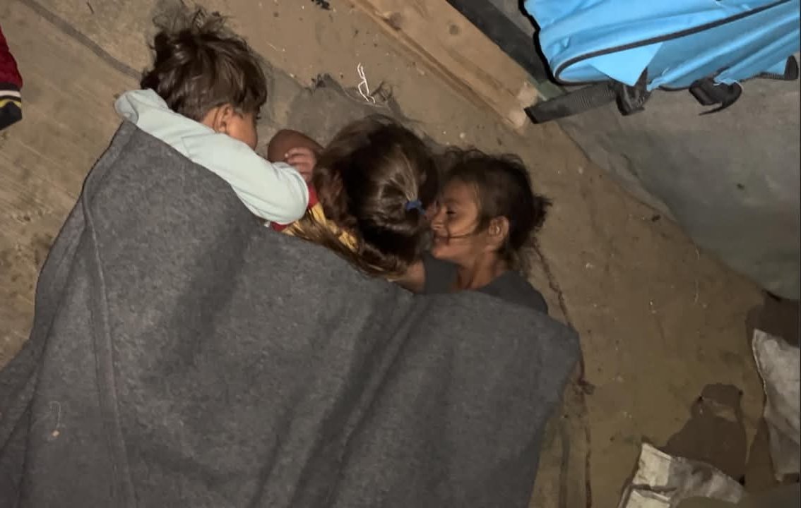 alahsas3373857's tweet image. لن أخبركم أننا نغرق وأن أمة بأكملها خذلتنا.. سأخبركم أن الله سينتقم من الجميع، هو حسبنا ووكيلنا