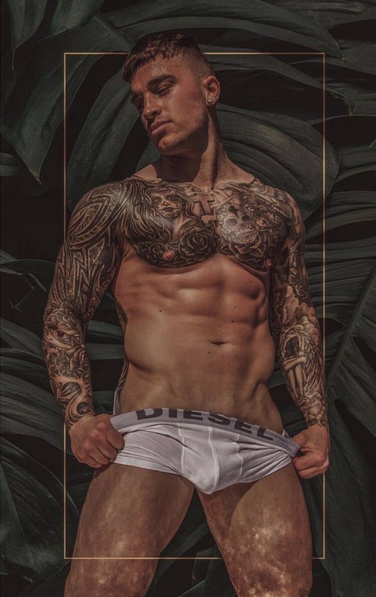 Women's Eye Candy UK (@womenseyecandy1) on Twitter photo Not long for our #hunkoftheyear2024 #top50 countdown - Keep an eye out January 1st it’s our 12th year! 💋❤️ <a href="/marshallarkley/">Marshall Arkley</a> 2019 winner 👑 <a href="/hatts17/">Chris Hatton</a> 2020 winner 👑 <a href="/xander_shoots/">xander_shoots</a> 📸 <a href="/JamesRupapara/">James Gray Rupapara</a> 📸 Not long for our #hunkoftheyear2024 #top50 countdown - Keep an eye out January 1st it’s our 12th year! 💋❤️ <a href="/marshallarkley/">Marshall Arkley</a> 2019 winner 👑 <a href="/hatts17/">Chris Hatton</a> 2020 winner 👑 <a href="/xander_shoots/">xander_shoots</a> 📸 <a href="/JamesRupapara/">James Gray Rupapara</a> 📸