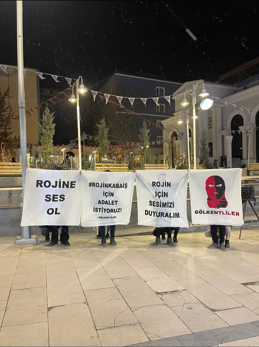 omerkabais's tweet photo. #RojineNeOldu taga destek verelim ve hep birlikte soralım #RojineNeOldu 
@AliYerlikaya @Diyarbakirbaro @VanBaro @barolar @ADLITIPKURUMU @VanEmniyet @gulbenergen @DemirFerit https://t.co/KskeyxpLjY