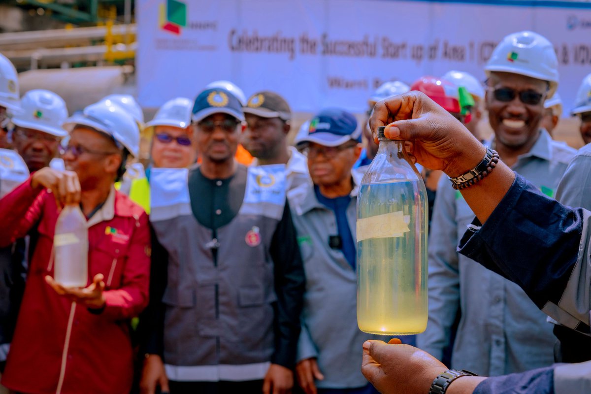 NNPC Ltd. Delivers on Refinery Revamp Promise: Warri Plant Resumes Operation with 125,000bpd Capacity.

#WRPCIsLive 
#EnergyForToday 
#EnergyForTomorrow