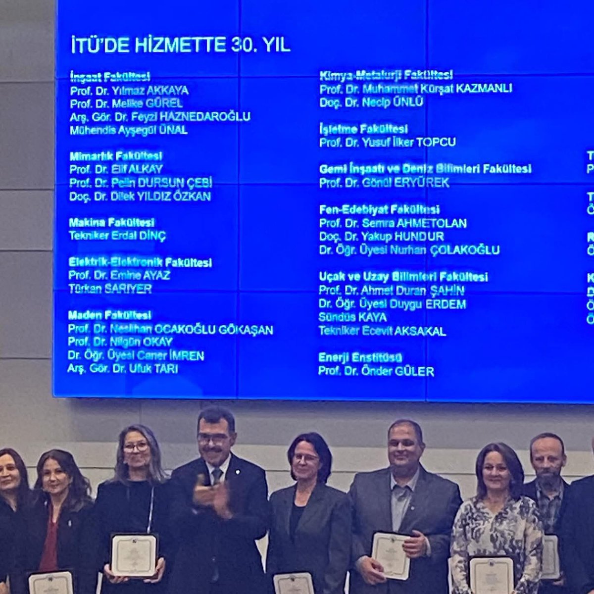 Ilker Topcu (@yitopcu) on Twitter photo 