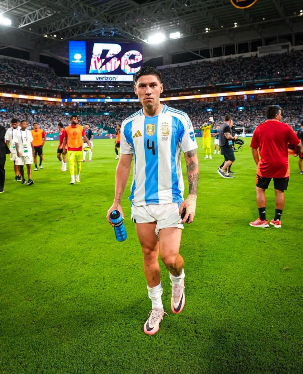 👨‍⚖️ 🇦🇷 La JUSTICIA dictaminó la INOCENCIA de Gonzalo Montiel y el futbolista fue SOBRESEÍDO en la causa por abuso sexual. 

ℹ️ Info de <a href="/gglait/">Guido Glait</a>.