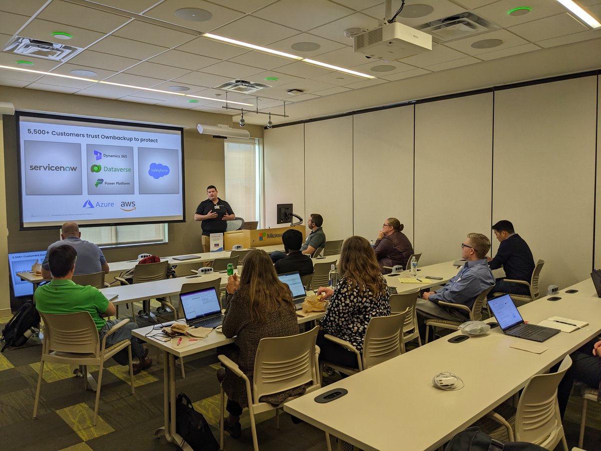 DynamicsUG's tweet image. 𝙉𝙚𝙬 𝙮𝙚𝙖𝙧 - 𝙣𝙚𝙬 #DUGMeetups to look forward to! Catch this incredible lineup of #MSBizApps focused educational and networking opportunities near you!

View the full list of DUG Meetups here:
hubs.la/Q030lyNl0