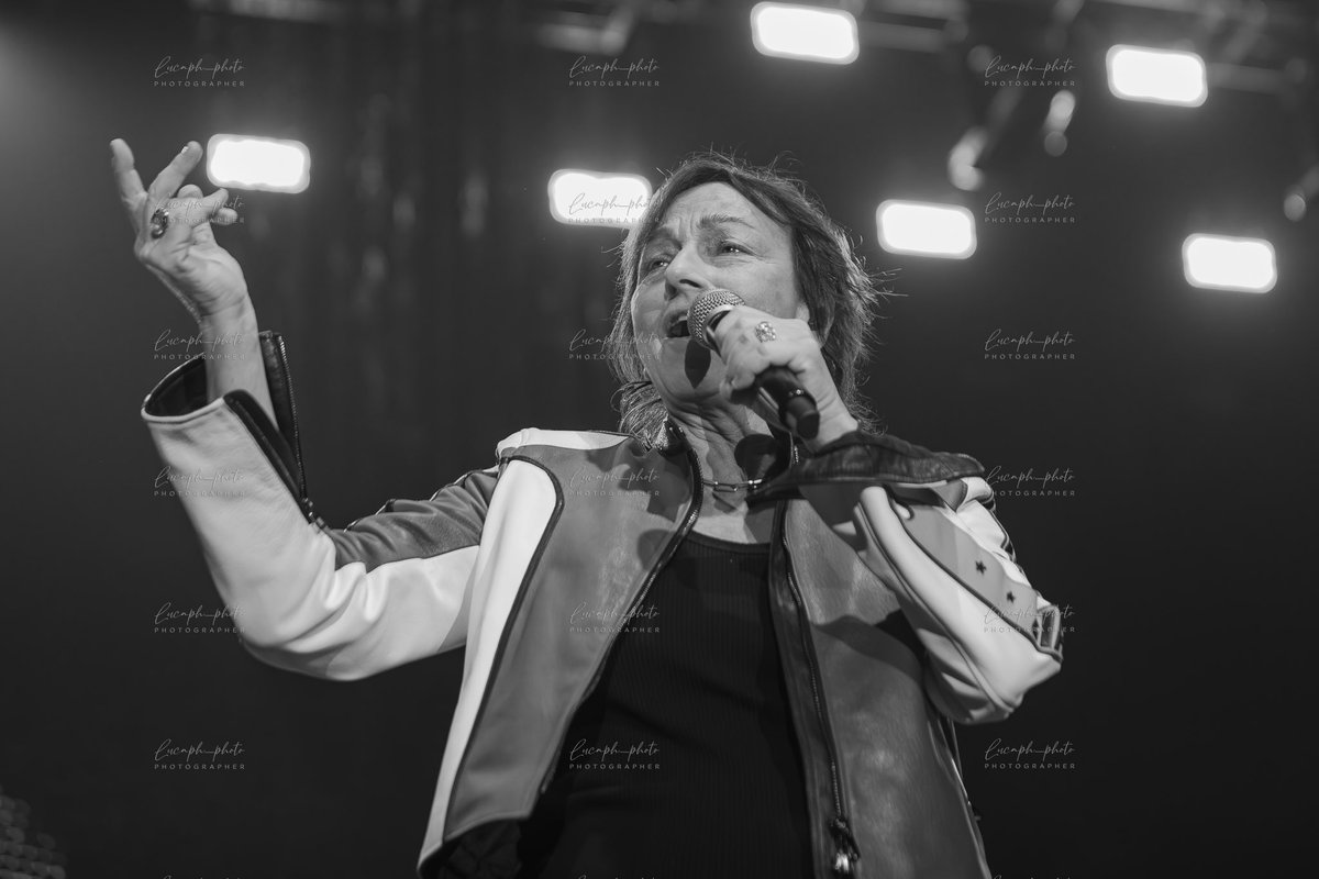 LucaphPhoto's tweet image. Gianna Nannini - Sei nell’anima European Leg - Unipol Forum, Milano - 12 dicembre 2024

@GiannaNannini 

#giannanannini #seinellanima #EuropeanLeg #unipolforum #tour #show #milano #dicembre #photographer