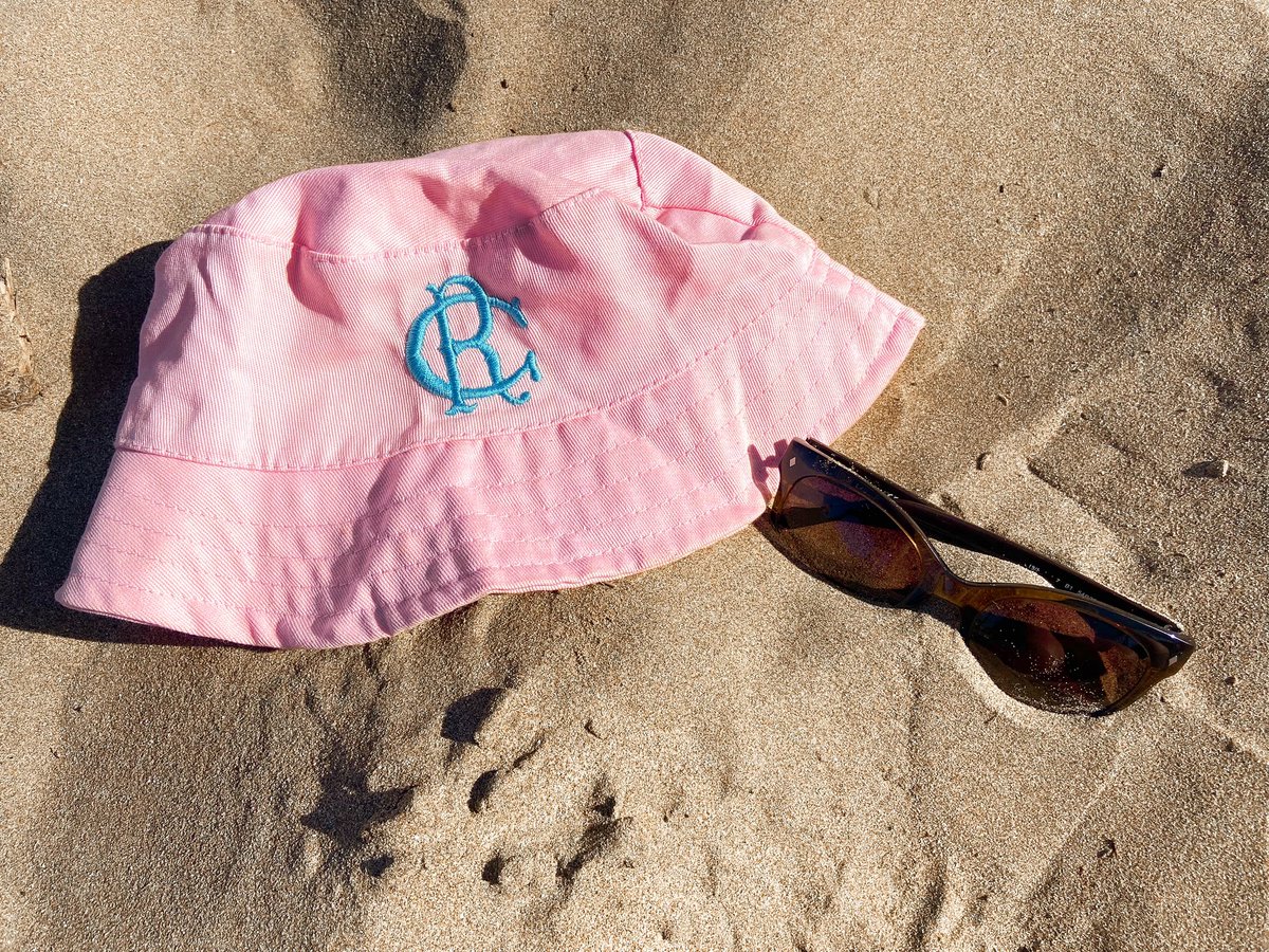 induRC1903's tweet photo. Para la playa y el Cilindro 🏖️🏟️🩵

¡Amor por el verano y RACING!🩵🤍🥰

¡No lo dudes más y Llevate ya tu 𝗽𝗶𝗹𝘂𝘀𝗼®️©️bordado!🔝🎓

Cuatro colores disponibles:
Rosa-Turquesa-Blanco-Azul Marino

#pilusos #IndumentariaRacing #IndumentariaRC #RacingClub #Racing #LaAcademia https://t.co/bnSIWZdvPJ
