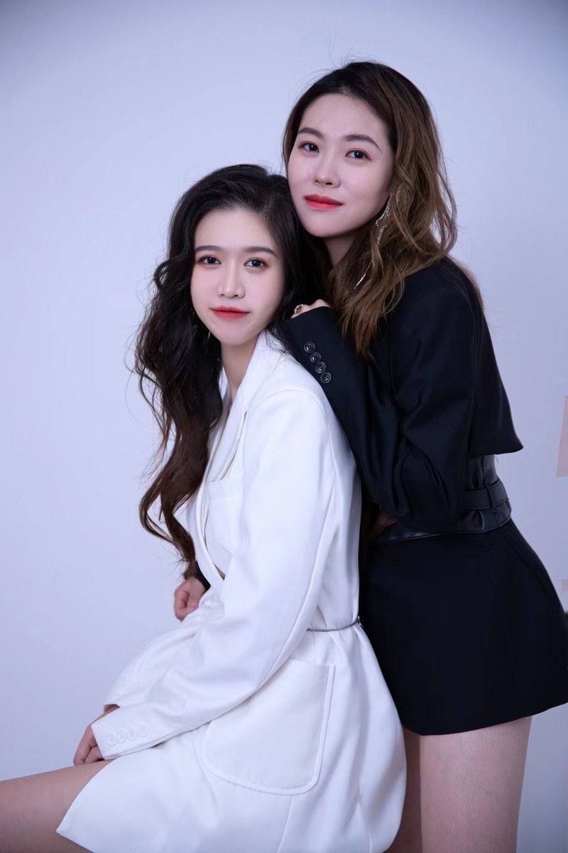 想念夏天～
和我的过and我的妹～
暴跌了，爱咋咋的吧！
<a href="/web3guoer/">杨过HTX</a> <a href="/DeerHTX/">火币小鹿💙❤️</a>