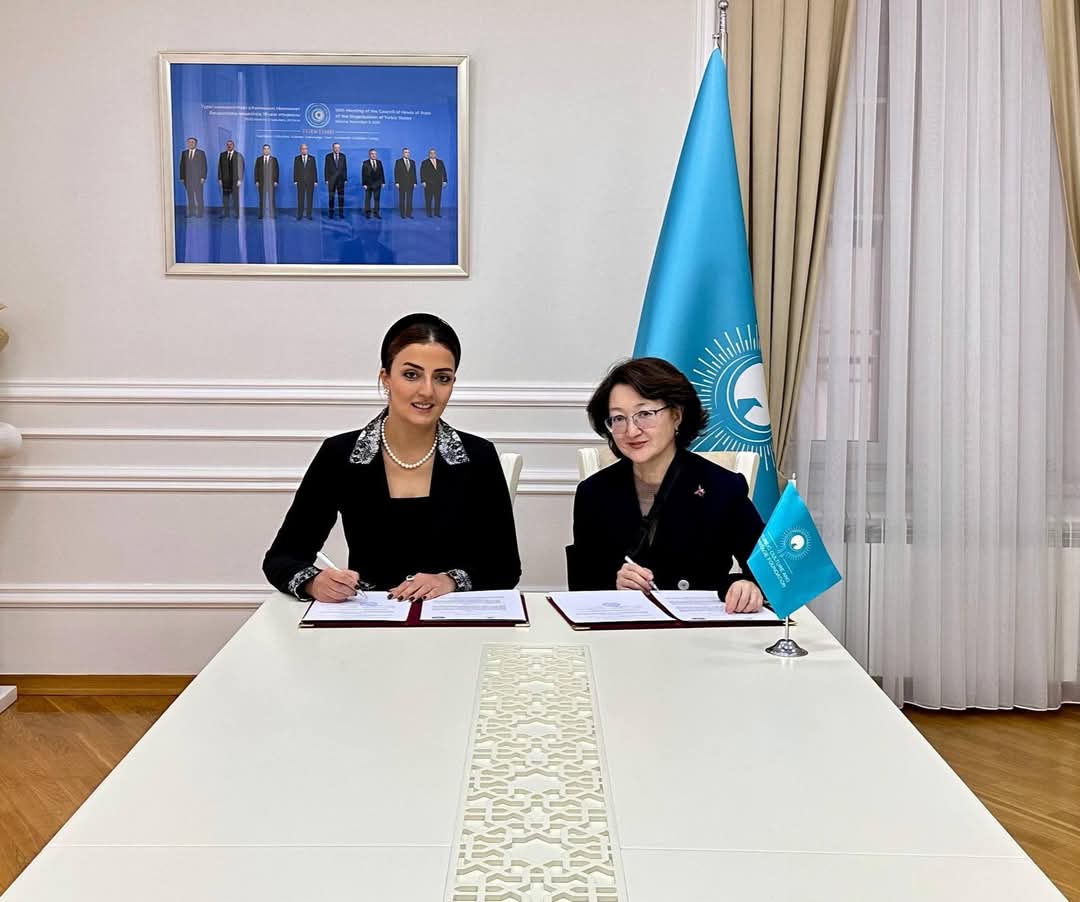KNurullayeva's tweet photo. Honored to sign a cooperation memorandum with Aktotı Raimkulova, President of International Turkic Culture and Heritage Foundation. I am assured thag this partnership will strengthen intercultural ties, preserves Turkic heritage, and promotes Alpagut sport on the global stage. https://t.co/wL7F1MV5xB