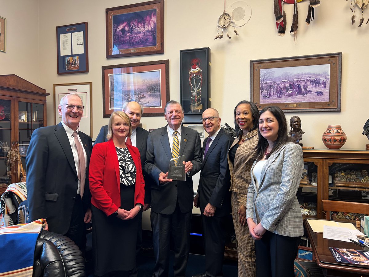 AAMCtoday's tweet photo. From hosting Congressional briefings to convening #AcademicMedicine leaders on Capitol Hill, we're proud of the work we did this year advocating for medical research, patient care, health equity, community collaborations &amp; the physician workforce. Looking forward to 2025! https://t.co/eXlgE5oFDm