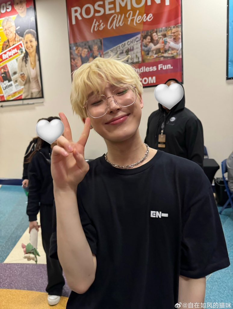 냠 tweet media