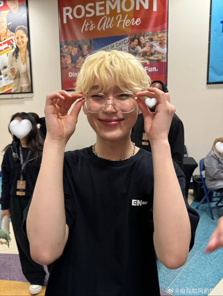 냠 tweet media