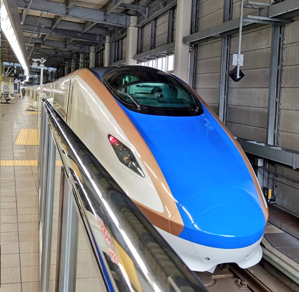 Teenof1's tweet photo. 2021年3月　
北陸新幹線での金沢旅。せっかくの初金沢なので、兼六園へ。梅が見頃でした。
金沢駅見物も楽しんで、帰路につきました。 https://t.co/H8Gtm4a8zc