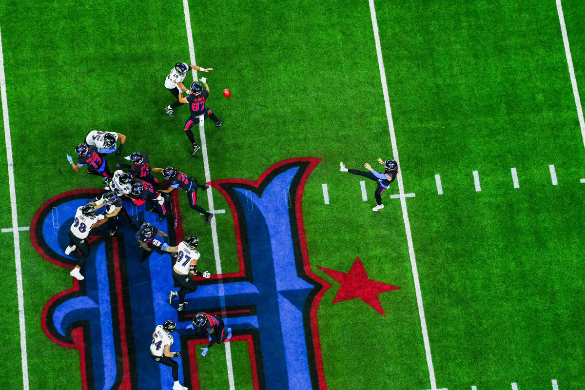 Up above for Texans vs Ravens 🏈📸