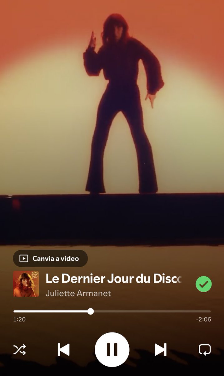 com a últim twit cultural d’aquest any només diré que cosa forta lo de Le Congrès Ne Marche Pas de La Calórica no sé aneu a veure-la