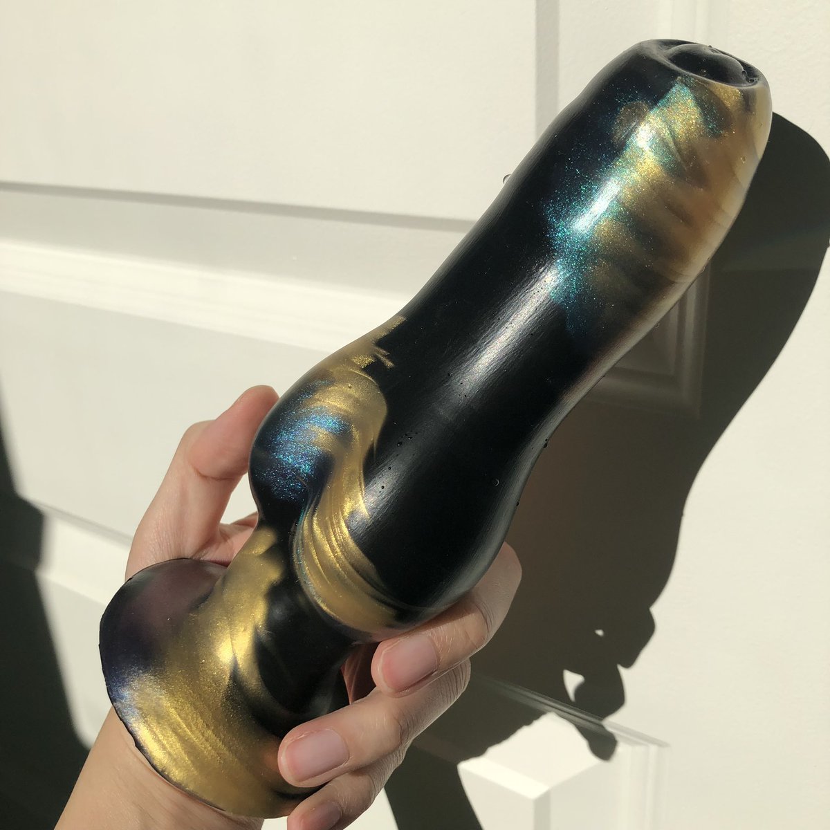 Huzzah the sun is out to really appreciate my Black Friday grab from <a href="/GroveFantasy/">Fantasy Grove</a> ! I was so glad this waited for me in inventory! More pics on 🦋