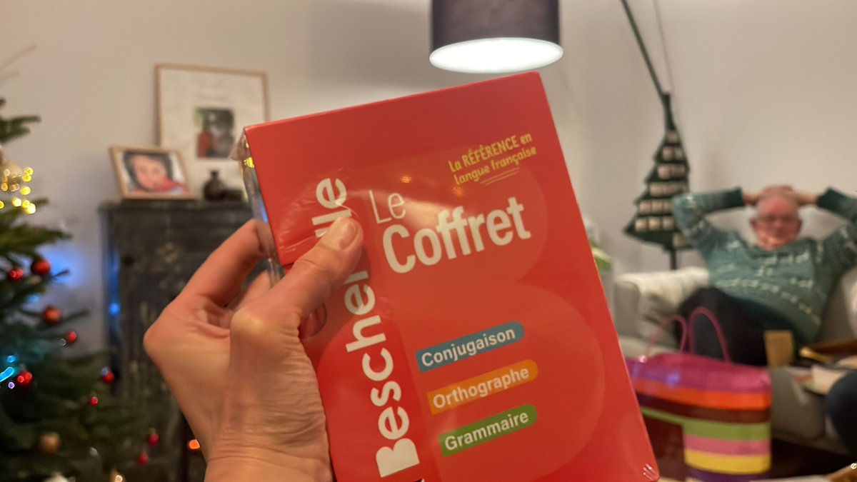 Regardez le qui se marre derrière 😑