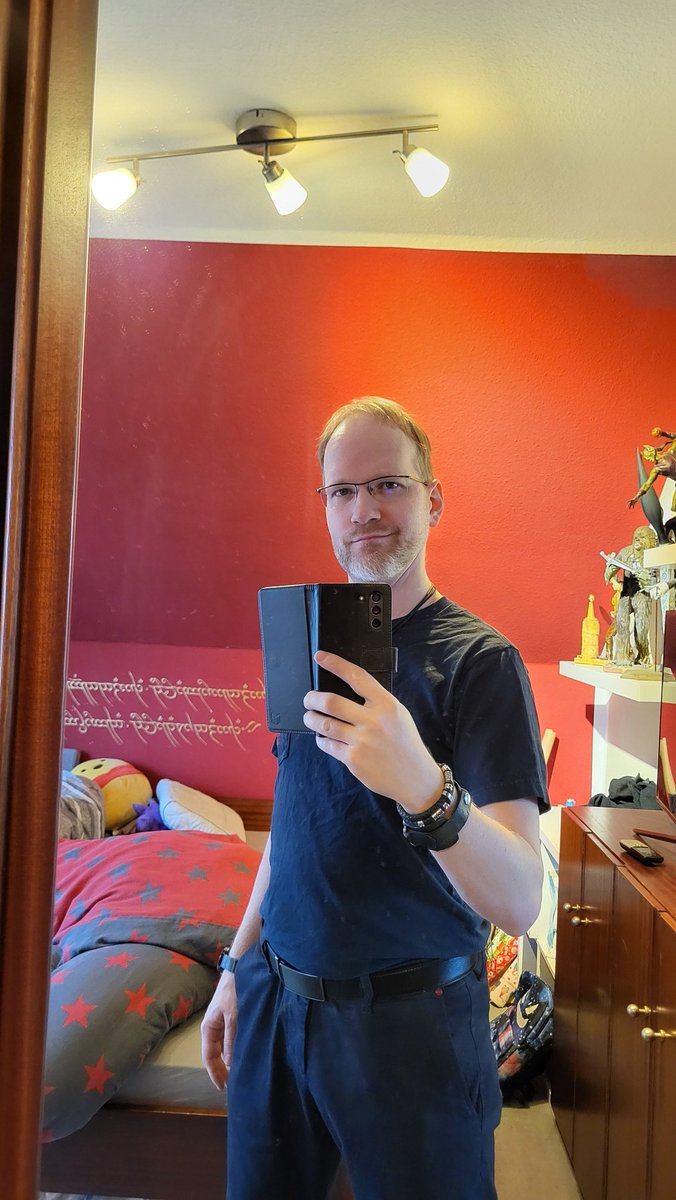 Endlich wieder kurze Haare, danke <a href="/KairiHeartless/">🔴 Kairi Heartless</a> fühle mich endlich wieder gut! 💕