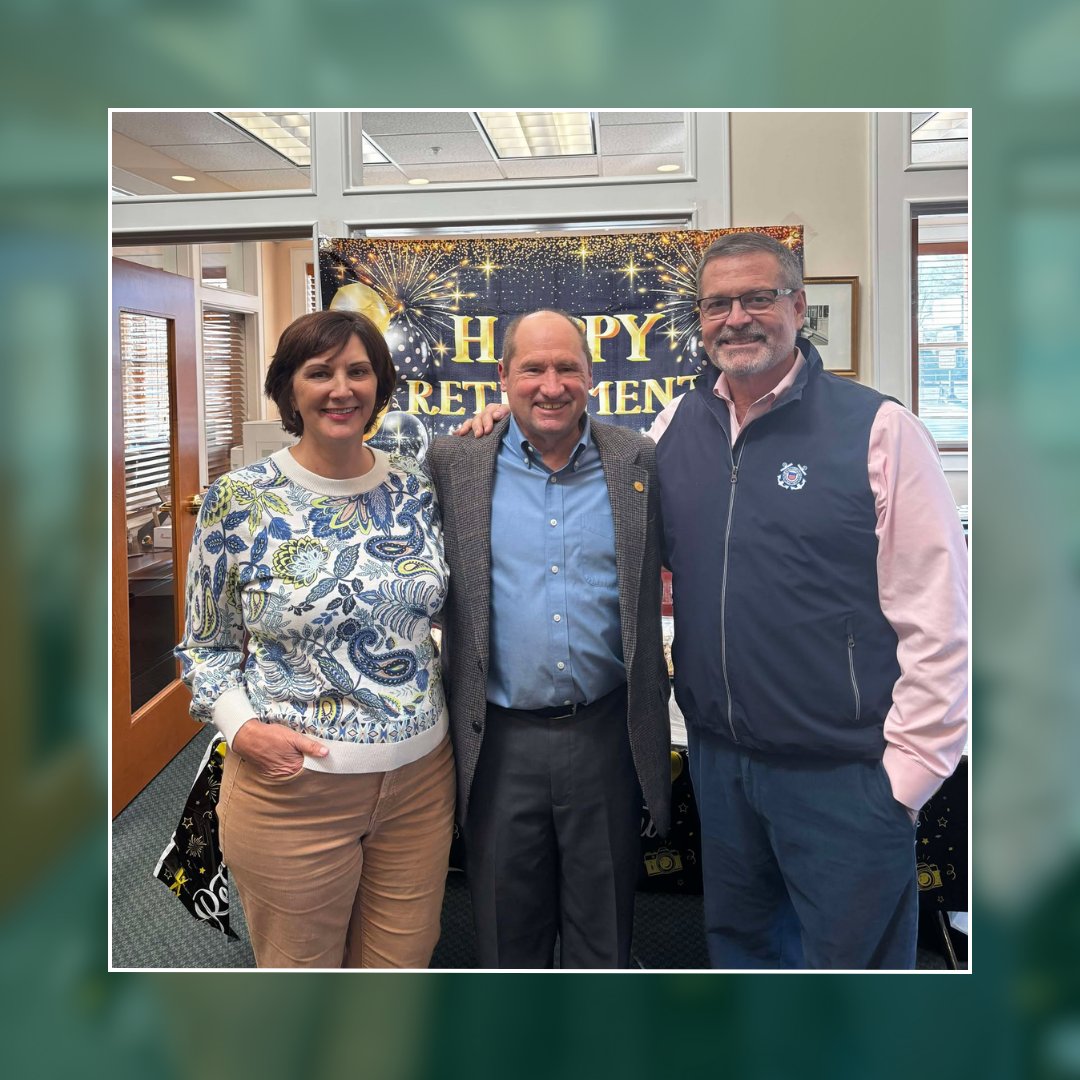 A heartfelt thank you to everyone who joined us in celebrating Jay Dinkle’s incredible career and well-deserved retirement! We're excited for him as he embarks on this new adventure. Congratulations on your retirement, Jay — we wish you all the best in the years ahead! 👏