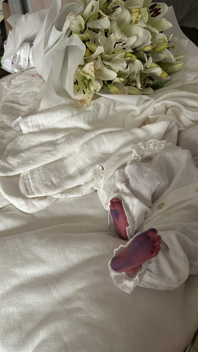 ls2mar's tweet image. زادت قطعة سكر بعايلتنا ولكم يا أحلى نونو قمر💕