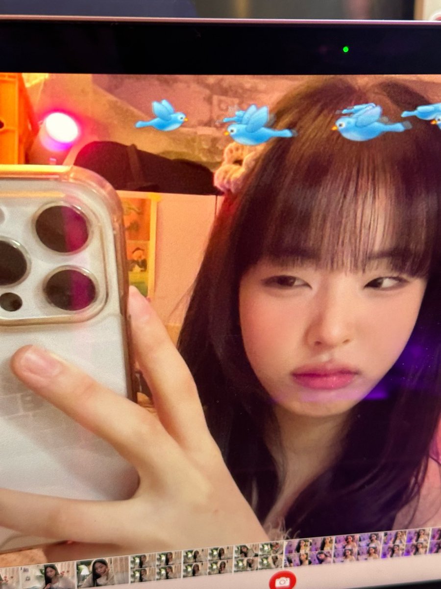 I took the FUNNIEST photo today. I was trying to take a picture of myself making a funny face, but I accidentally pressed the wrong button and the screen started recording me! I was so surprised 😵😵😵🤓🍐🍉🍍🍑🍌🍈