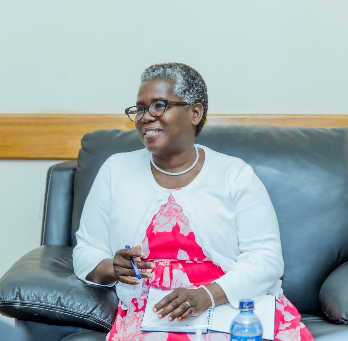 msp_burundi's tweet photo. Un #mémorandum d'entente pour 5 ans sera signé avant le mois de Mars 2025, pour lancer la mise en place d'un plan d'action concrète à mener ensemble avec le programme #PROTEGO et la zone d'intervention #spécifique, se sont-elles convenues
ces personnalités. https://t.co/QJM4xAKlw4