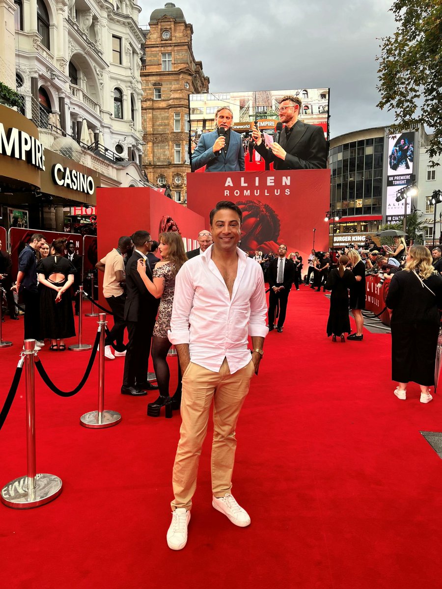 Cornucopiaevnt's tweet image. From the courtroom to luxury events, Mini Vohra’s journey is a masterclass in reinvention. Learn how the Cornucopia Events founder blends creativity, precision, and philanthropy to set industry standards. 

Full story here: ldnmagazine.com/2024/11/06/ldn…

#EventPlanning #SuccessStory