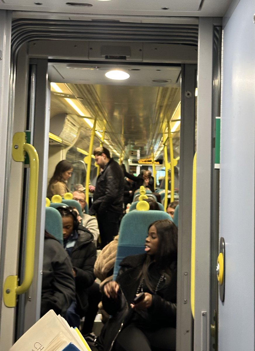 1of7million tweet media