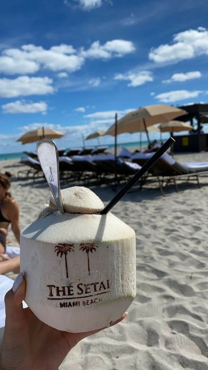 kingbrain's tweet image. I prefer to travel rather than stay at home on vacation.🥰🥰
#Travel 
#USA 
#beach 
#foxnews