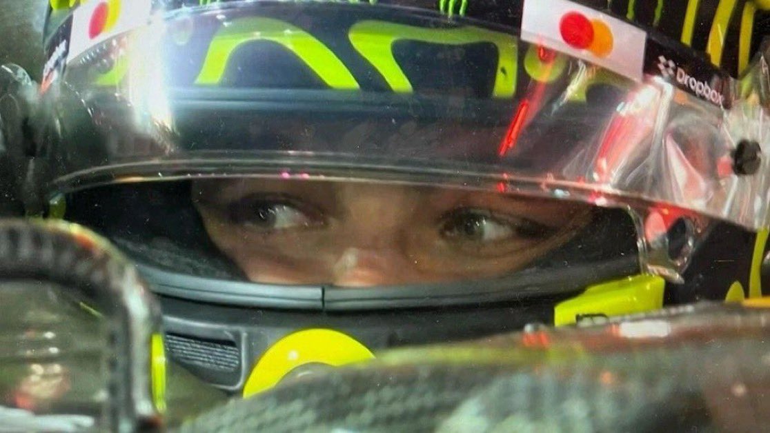 ⠀⠀   ⢸⣦⡀⠀⠀⠀⠀⢀⡄
⠀⠀⠀⢸⣏⠻⣶⣤⡶⢾⡿⠁
⠀⠀⣀⣼⠷⠀⠀⠁⢀⣿⠃⠀
⠴⣾⣯⣅⣀⠀⠀⠀⠈⢻⣦⡀
⠀⠀⠀⠉⢻⡇⣤⣾⣿⣷⣿⣿
⠀⠀⠀⠀⠸⣿⡿⠏⠀⠀⠀⠀
⠀⠀⠀⠀⠀⠟⠁⠀⠀⠀⠀⠀ 

Lando Norris’ best looks 
                      of 2024 a thread .ᐟ.ᐟ :