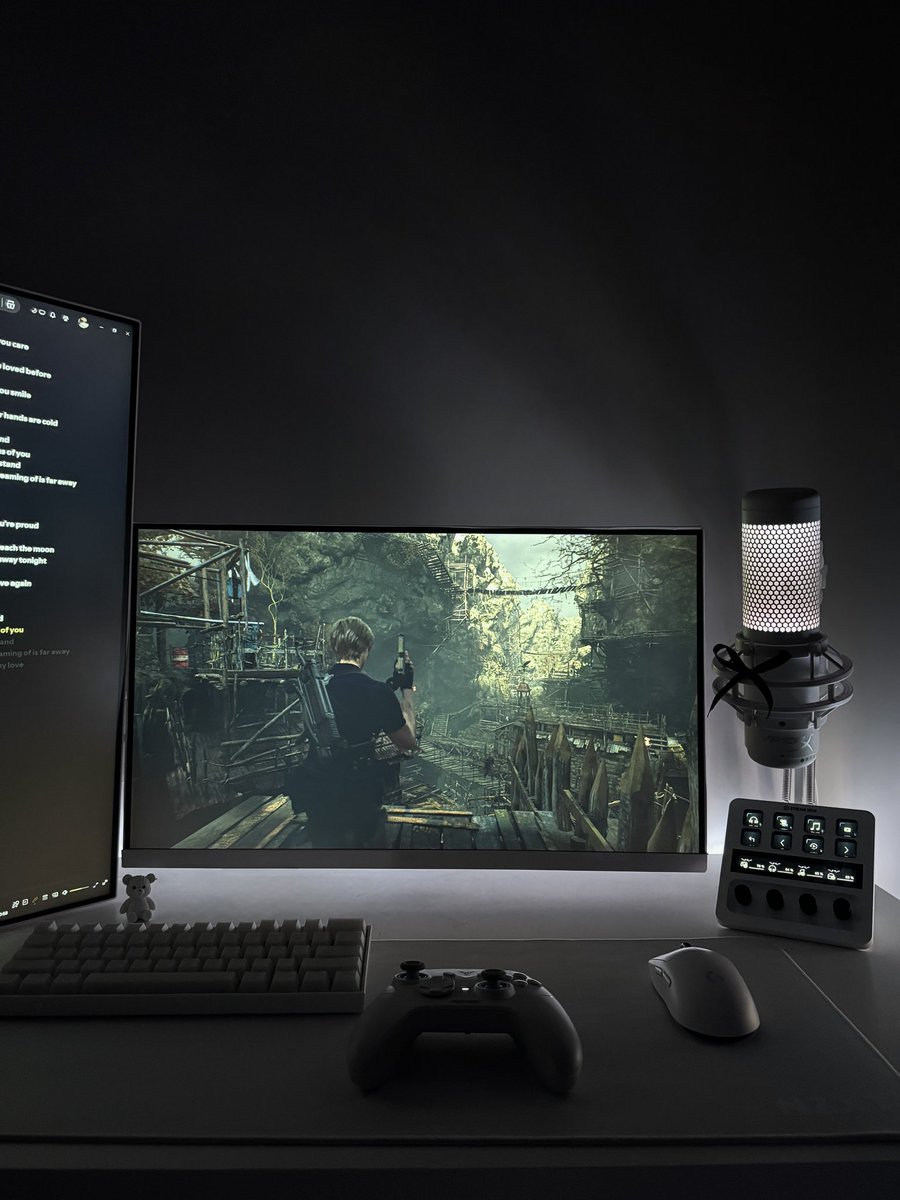 miavvie's tweet image. boyfieee