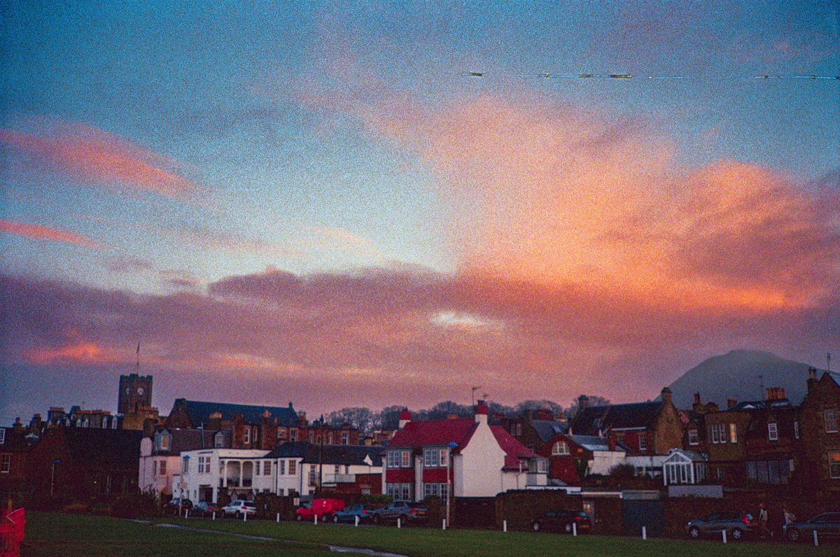 Sharu_Why's tweet photo. Curious to see the media compression on X so here are a few postcards from Scotland, all shot on @Kodak Ultramax film https://t.co/lXddeR1qHS