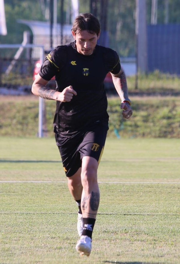 Fer Fer 🏹🏹 ⚽
📸 <a href="/ClubGuarani/">Club Guarani</a>
<a href="/DeportesUno650/">Deportes Uno</a>