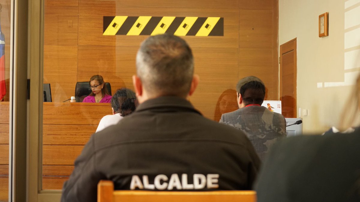 En un hecho sin precedentes para nuestra comuna y el país, y tras la comparecencia del Municipio de Talagante como querellante, el tribunal determinó prisión preventiva para el sujeto responsable del cruel ataque contra Tomy,  un perro de localidad de Lonquén.