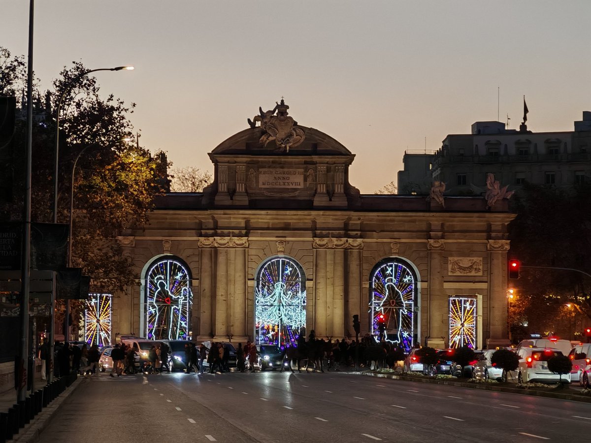 gila_ri's tweet image. Comparte tu atardecer
#NaviLuz