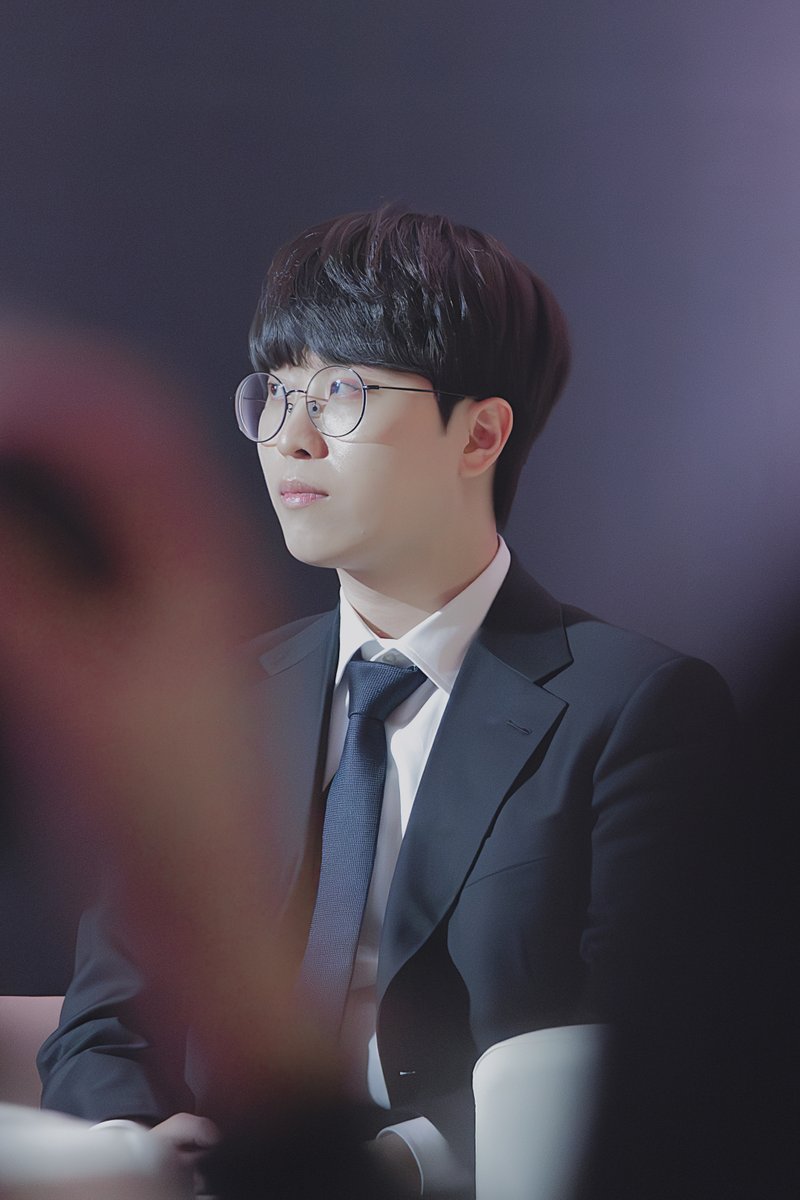 LCKne_'s tweet photo. #기인 #Kiin #김기인 https://t.co/jp3TafQ89v