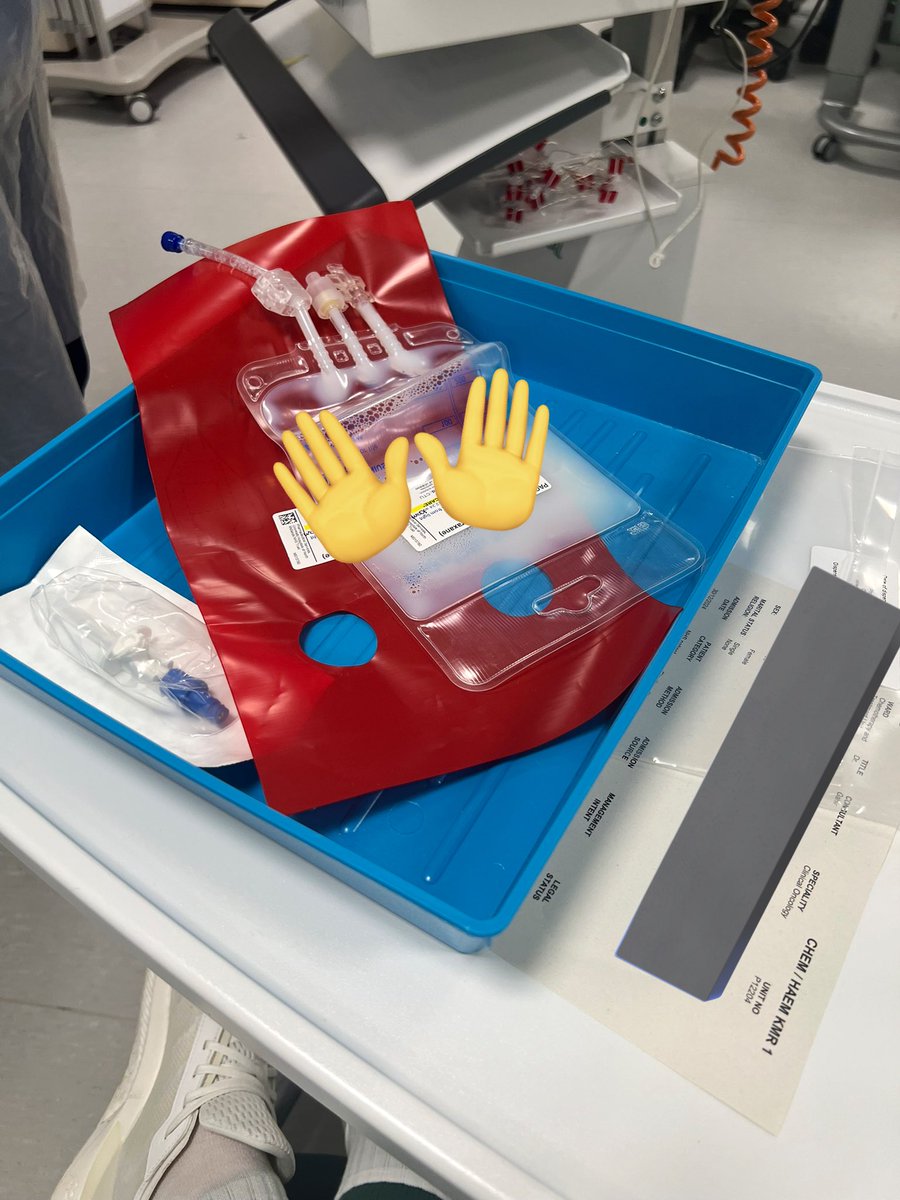 RaychullBe's tweet image. The next journey starts today.. 1 hour #Immunotherapy and 30 mins #chemotherapy! Forgot how boring sitting in hospital is 😩 Happy New Year to one and all! I’m hoping the steroids and anti-sickness keep the hangover away 🤣